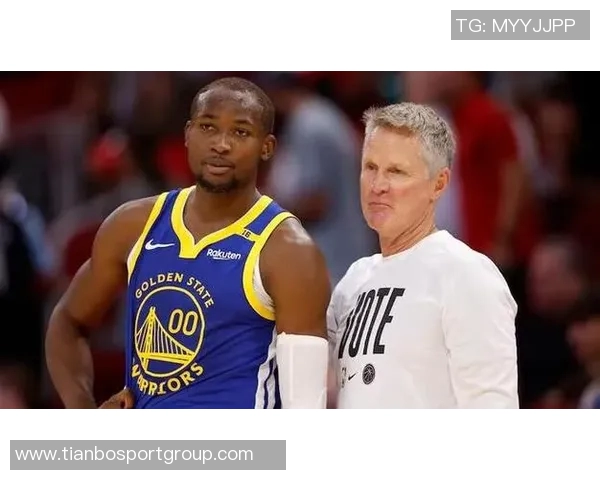 库明加谈与理查德的沟通与球队近期表现的关系