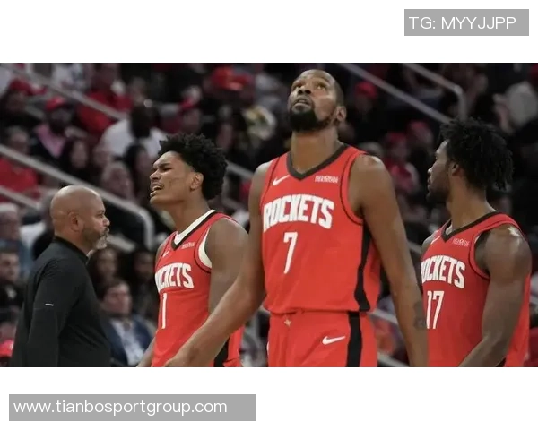 里夫斯绝杀助力火箭连胜弗拉格迎来成人礼的辉煌时刻